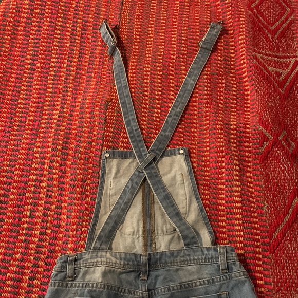 Overalls - Picture 7 of 7